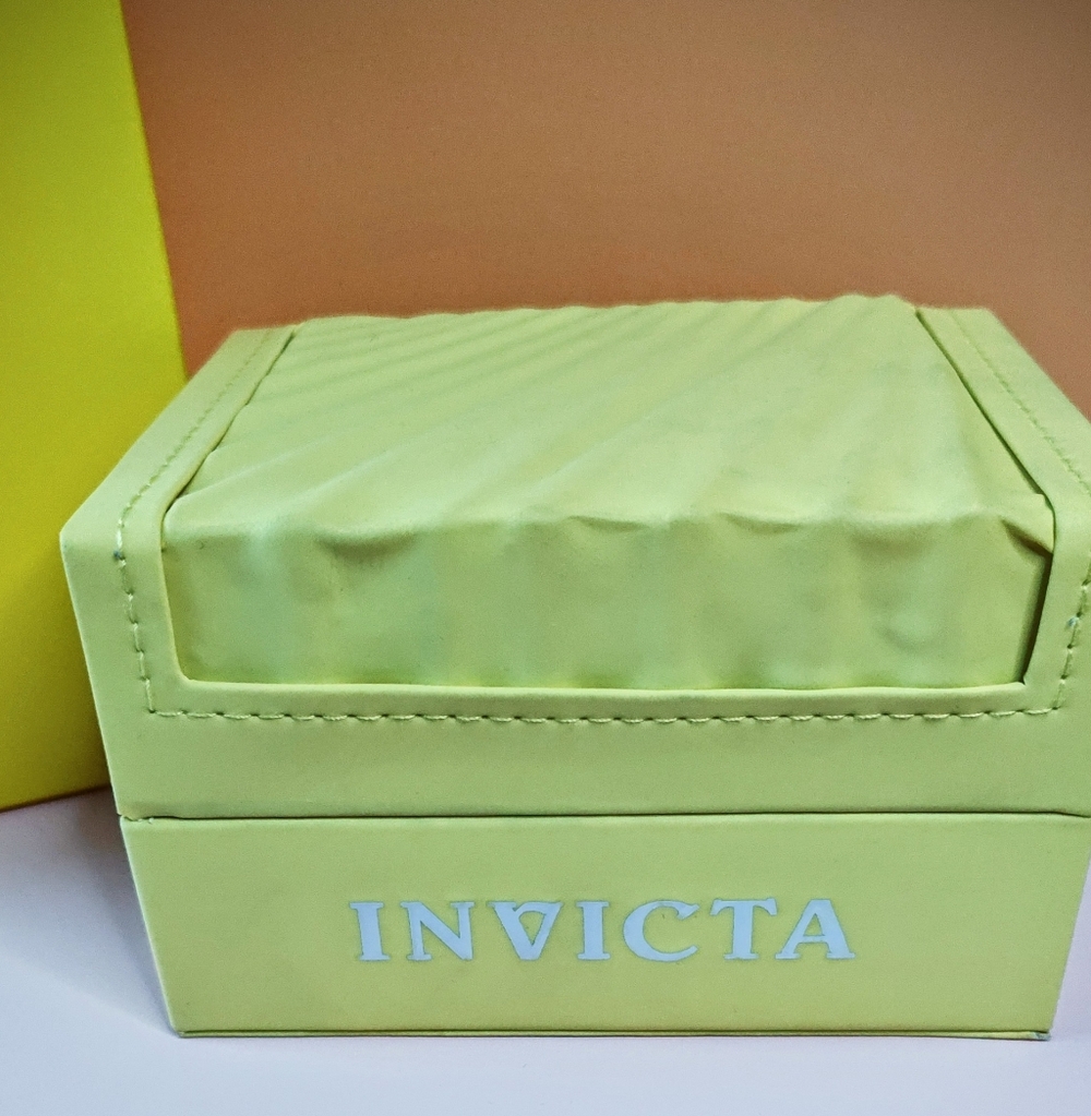 Invicta Professional Dive Watch - Picture 5 of 5